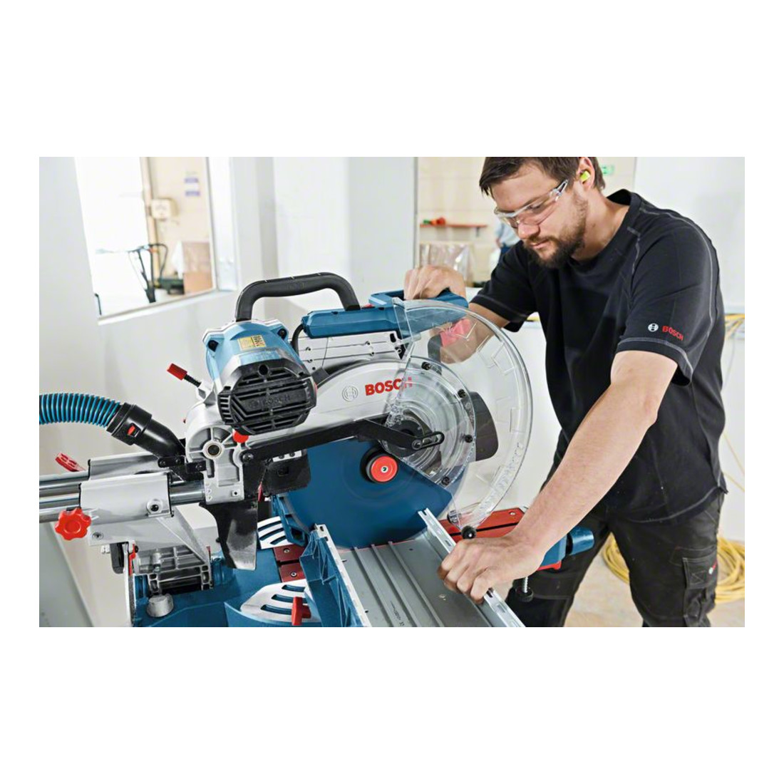 Bosch Paneelsäge GCM 12 SDE – Bild 2